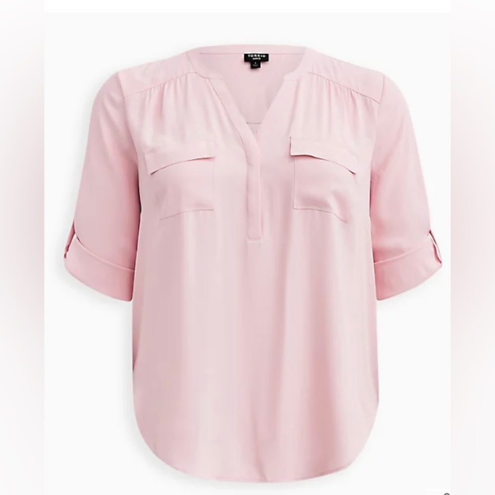 Torrid Size 2 HARPER GEORGETTE PULLOVER 3/4 SLEEVE
BLOUSE
